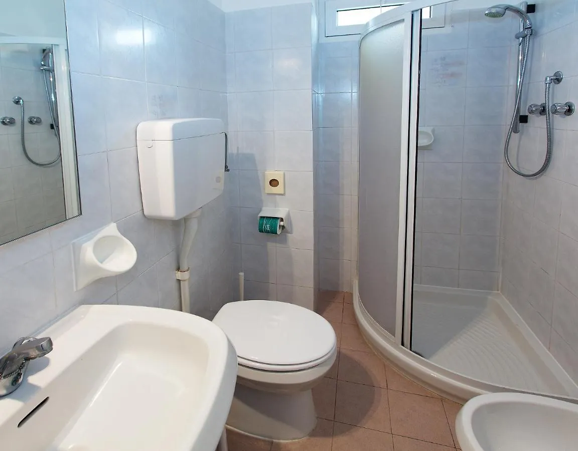 Hotel Maine Finale Ligure