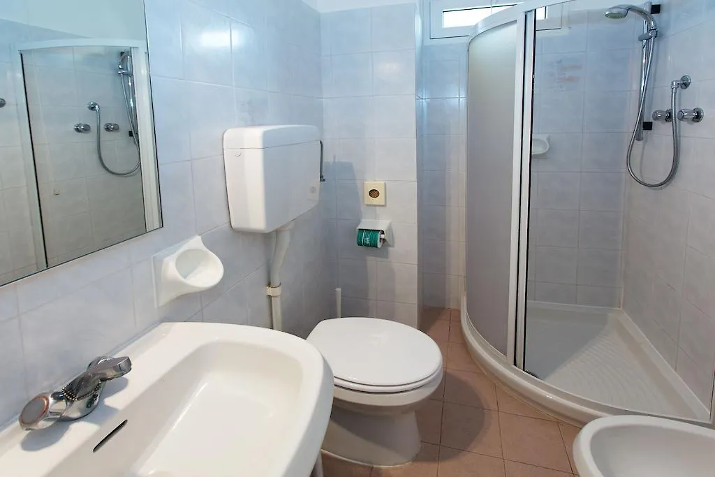 Hotel Maine Finale Ligure
